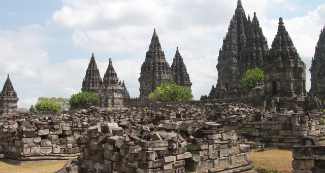 7 Destinasi Wisata Di Indonesia